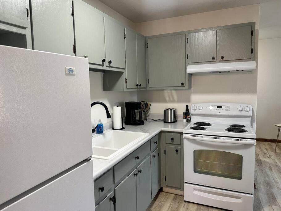 Capital Suite On 6Th Street - King Bed / Downtown! Σπρίνγκφιλντ Εξωτερικό φωτογραφία
