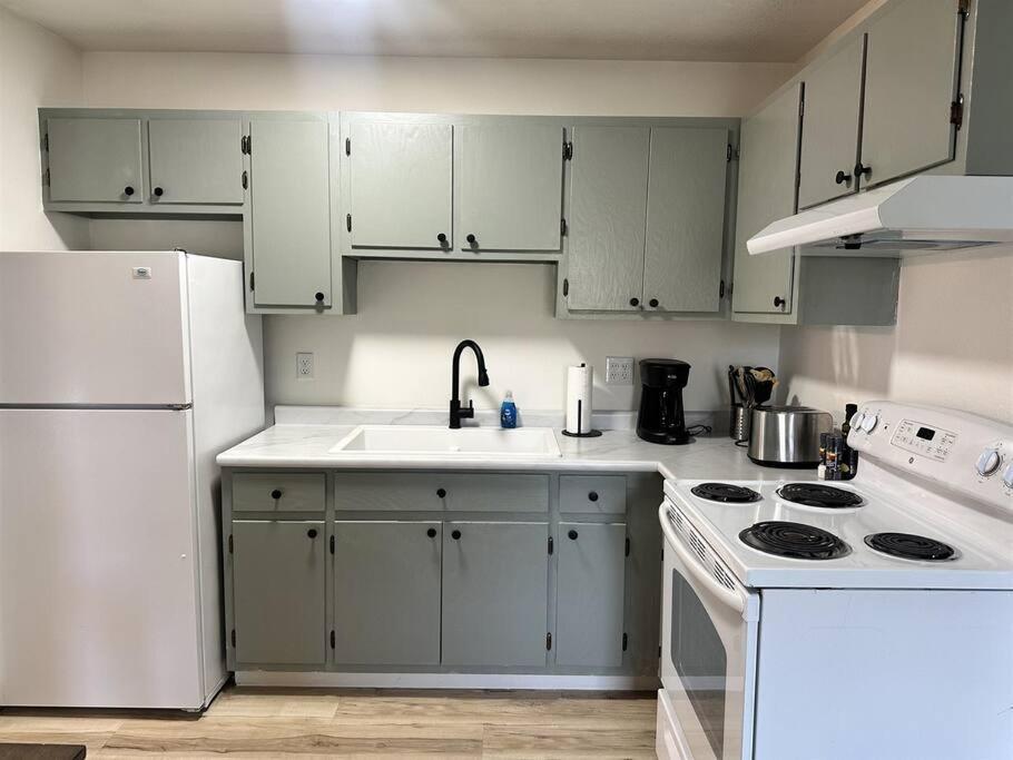 Capital Suite On 6Th Street - King Bed / Downtown! Σπρίνγκφιλντ Εξωτερικό φωτογραφία