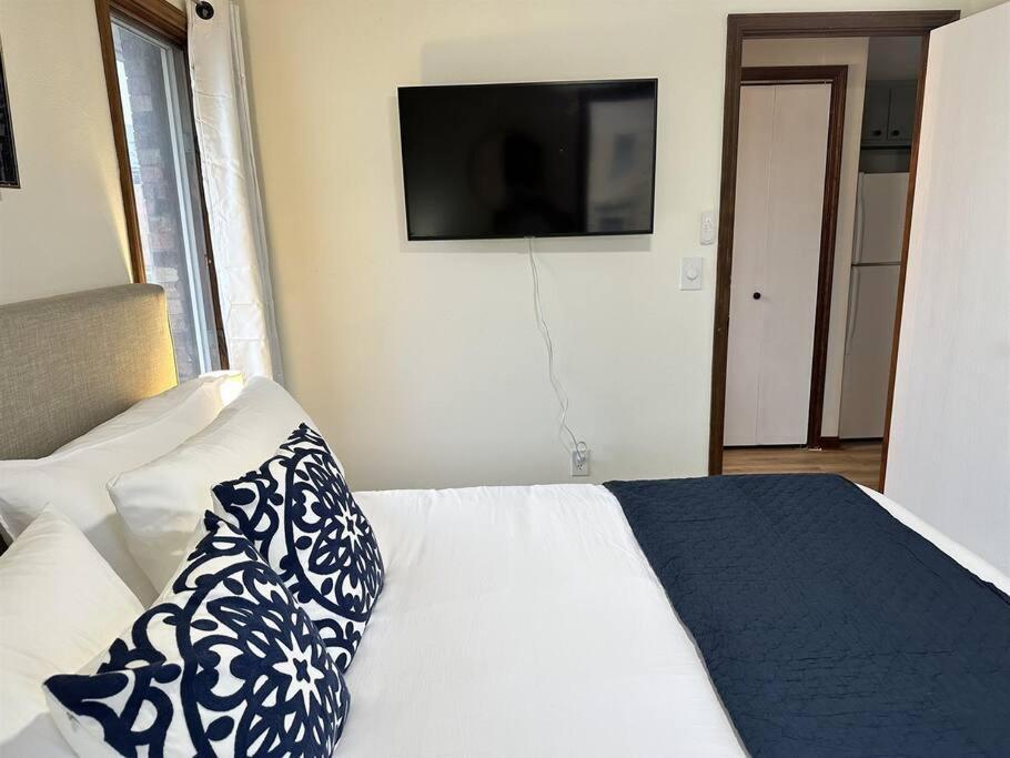 Capital Suite On 6Th Street - King Bed / Downtown! Σπρίνγκφιλντ Εξωτερικό φωτογραφία